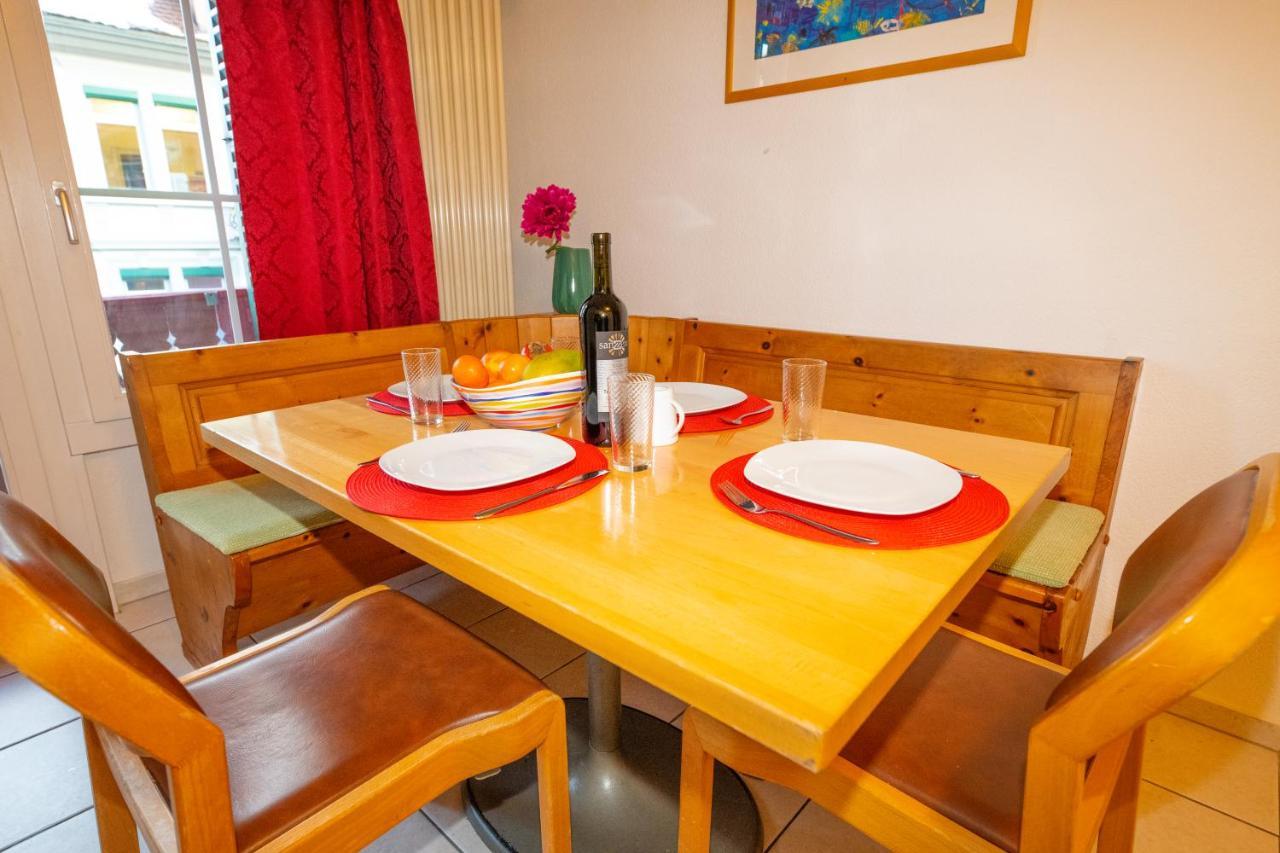 Waldeg 4 Historic House - Holiday Apartment インターラーケン エクステリア 写真